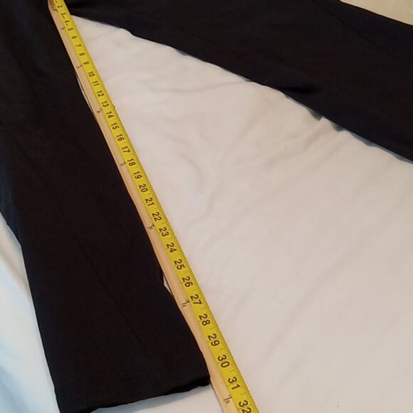 Athleta Dipper Blaack Hiking Pants Style #39148 Size 6. Activewear,Atleisure - Picture 10 of 10